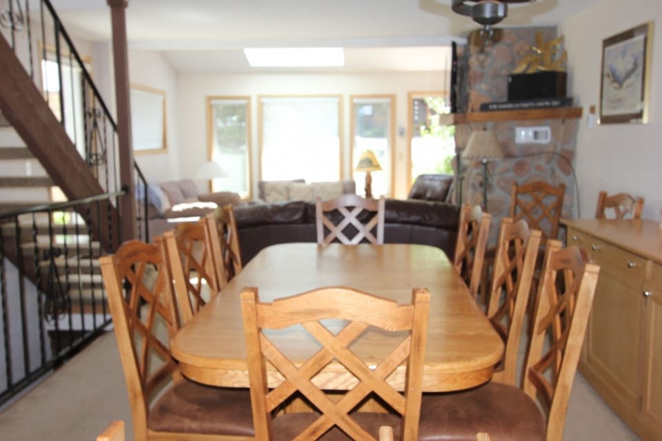 Dining Area views to Family Room and Right off Kitchen