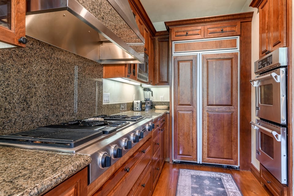Kitchen - Summer