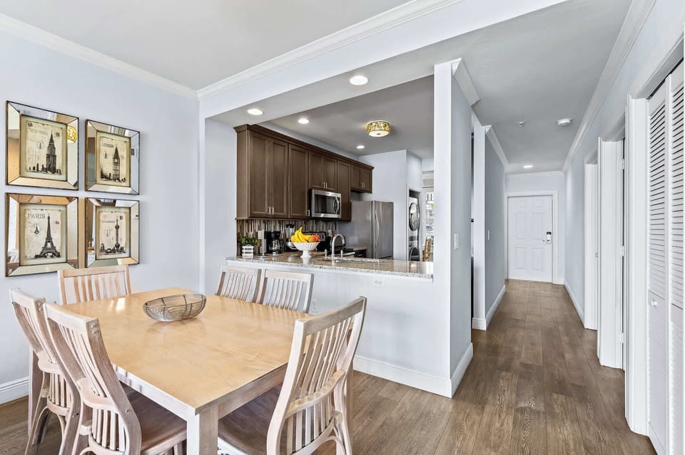 Dining Room with Seating for 6; All New Decor and Furnishings! Enjoy Beautiful Golf Views While Enjoying a Home Cooked Meal!