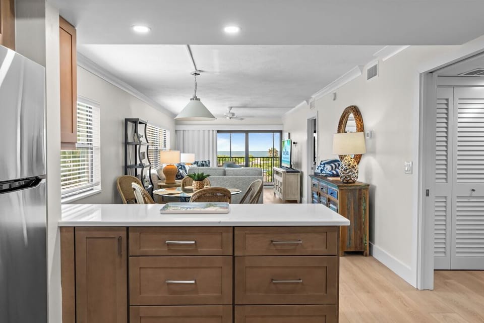 Open counter area to dining and living