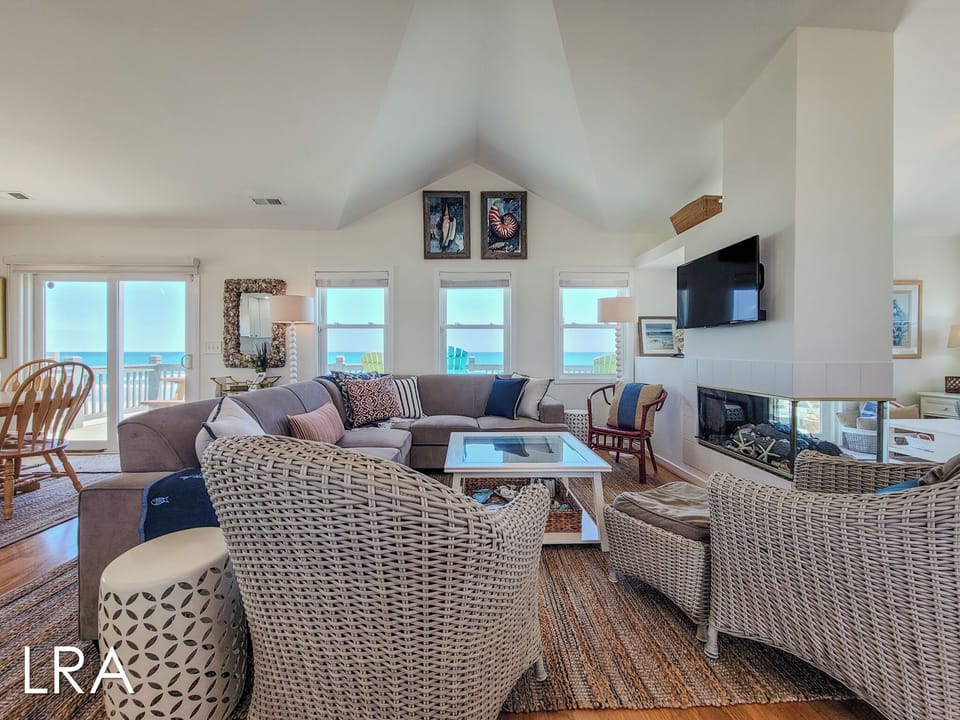 2504 S Shore Dr (Audreys Pearl [Int Ext Aerials] - watermarked-18