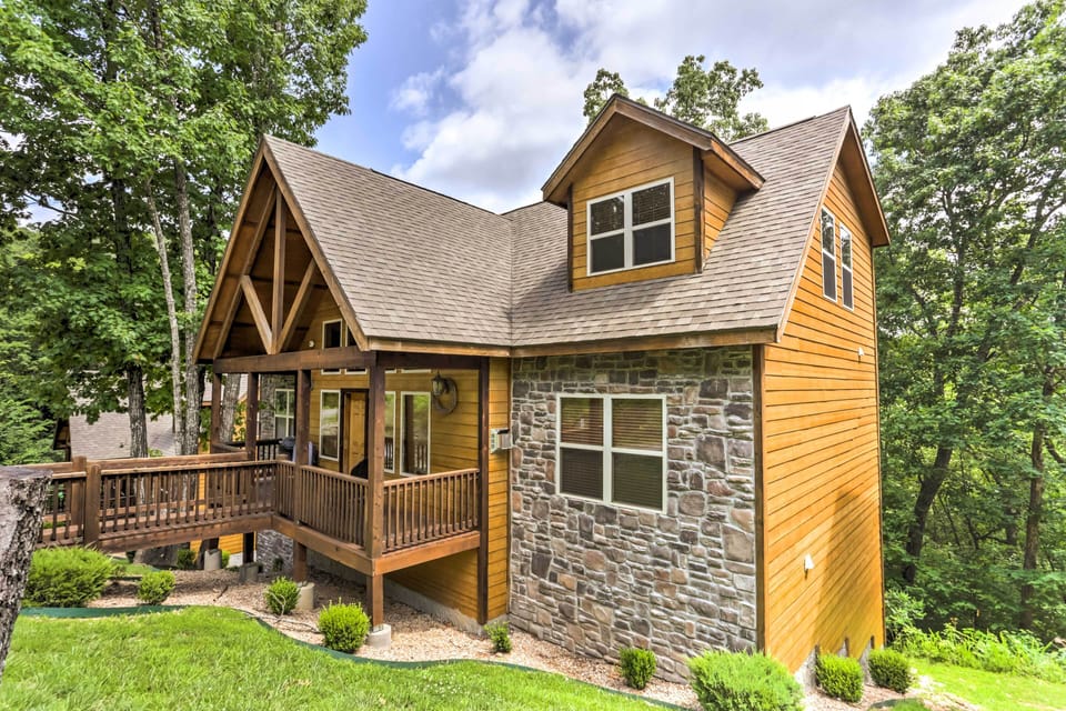 Property Exterior | Single-Story Home