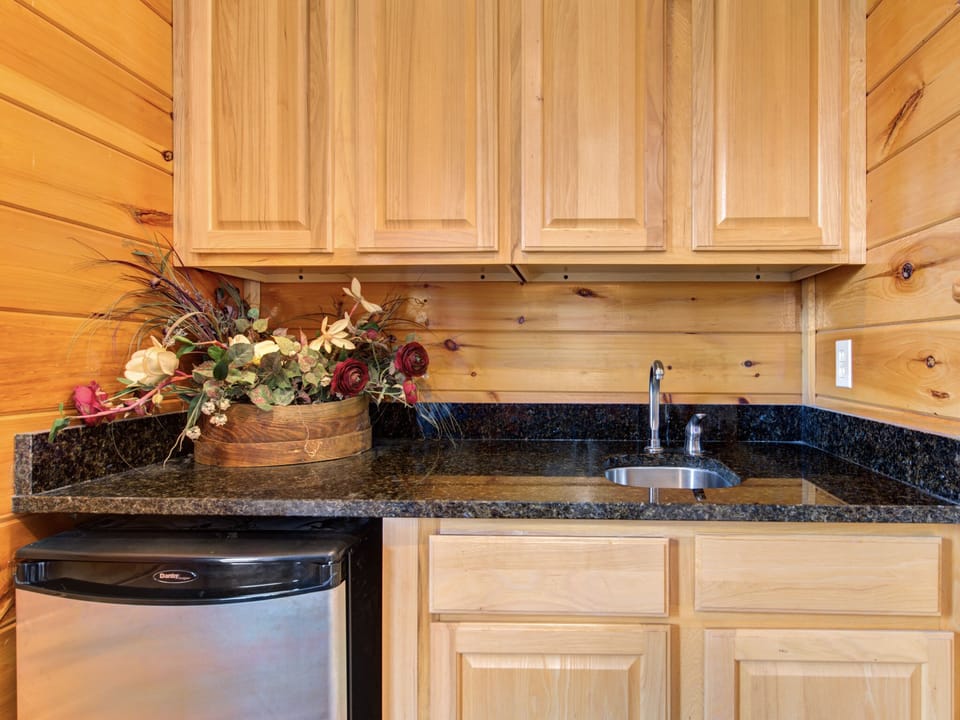 Wet Bar - Game Room