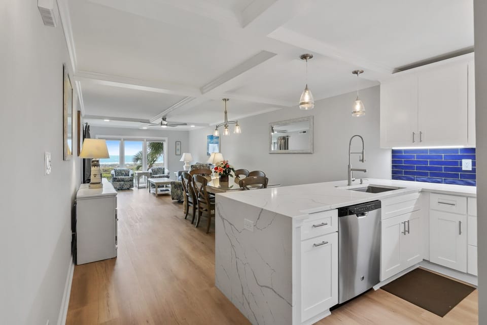 Kitchen Peninsula