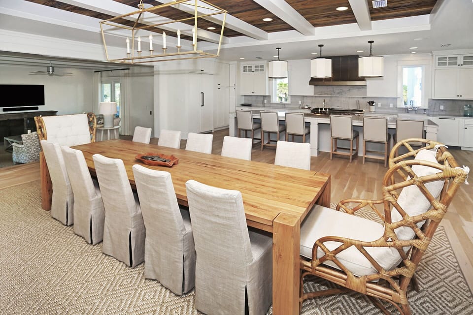 Shear Elegance - Blue Mountain Beach - Second Floor - Dining Area