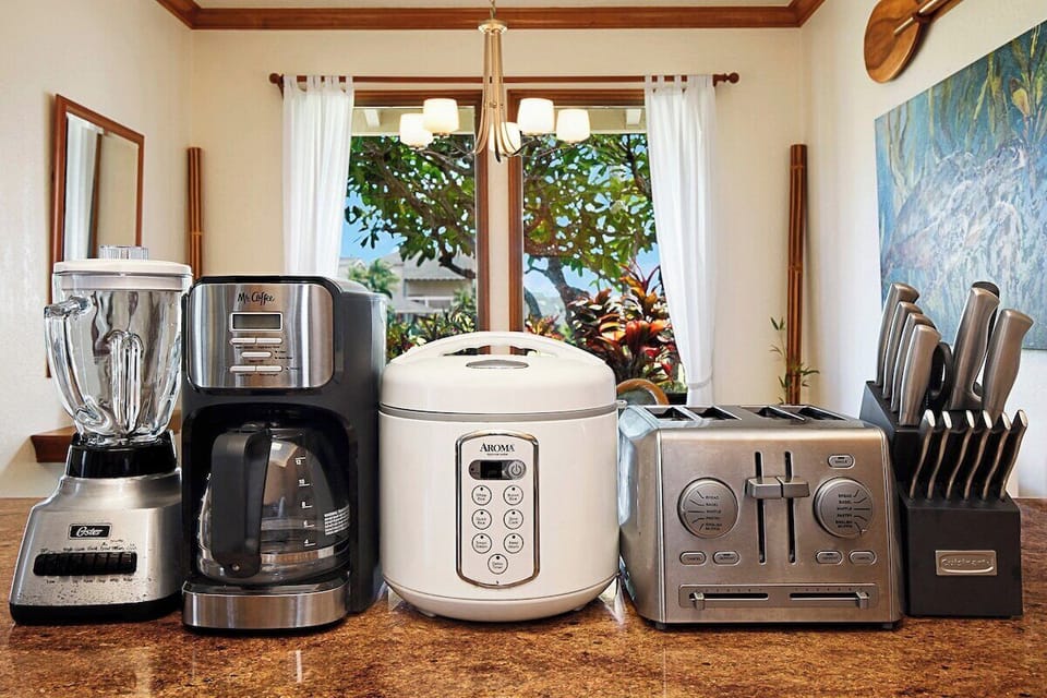Small Appliances - Kahala 614