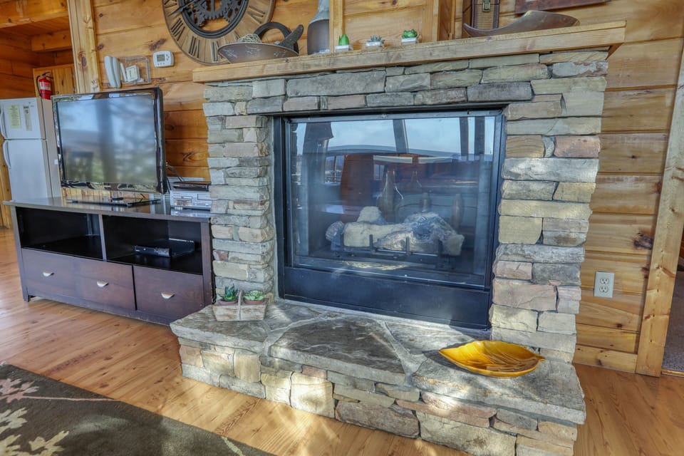 View of the fireplace