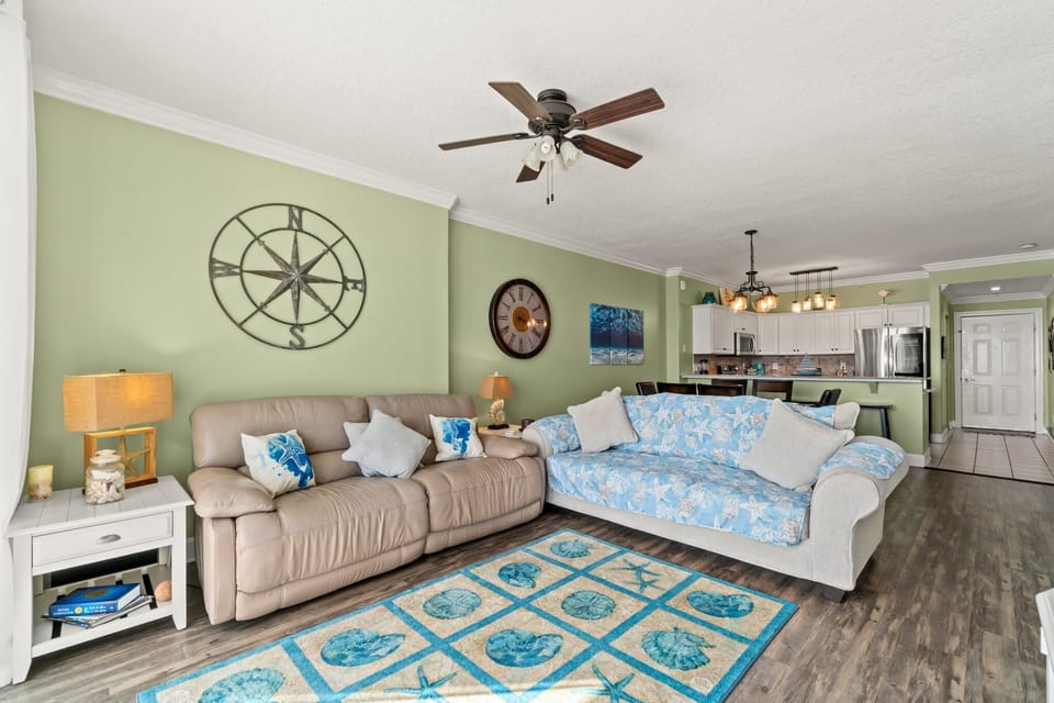Gulf Front Living Area with Sleeper Sofa