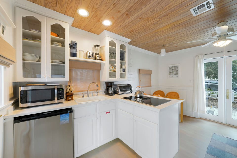 MICROWAVE, COFFEE POT, AND CONVECTION TOASTER (no dishwasher or