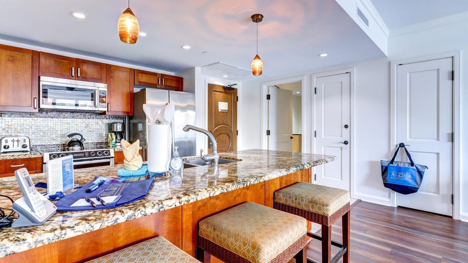 Enjoy complimentary amenities including a bag of our special Maui coffee blend!