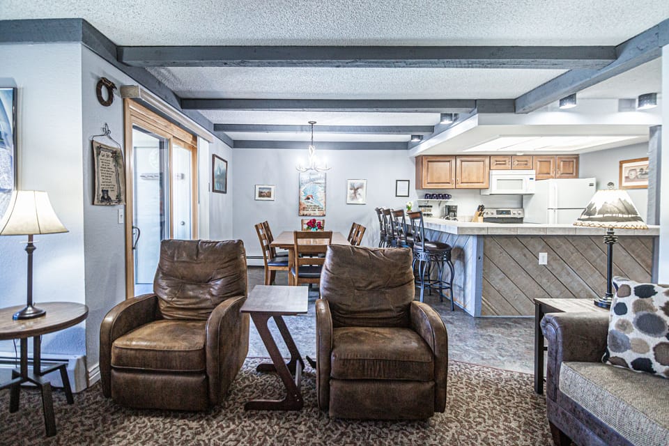 Living Room - Longbranch 216 - Breckenridge Vacation Rental