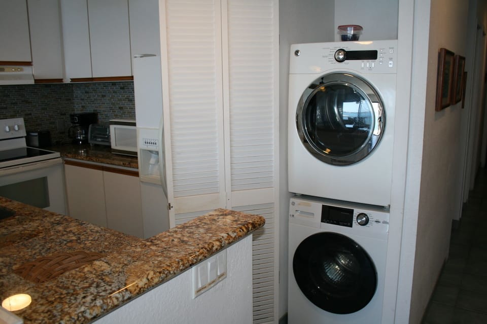 washer/Dryer
