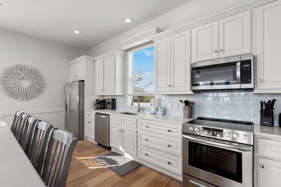 Main Home Kitchen