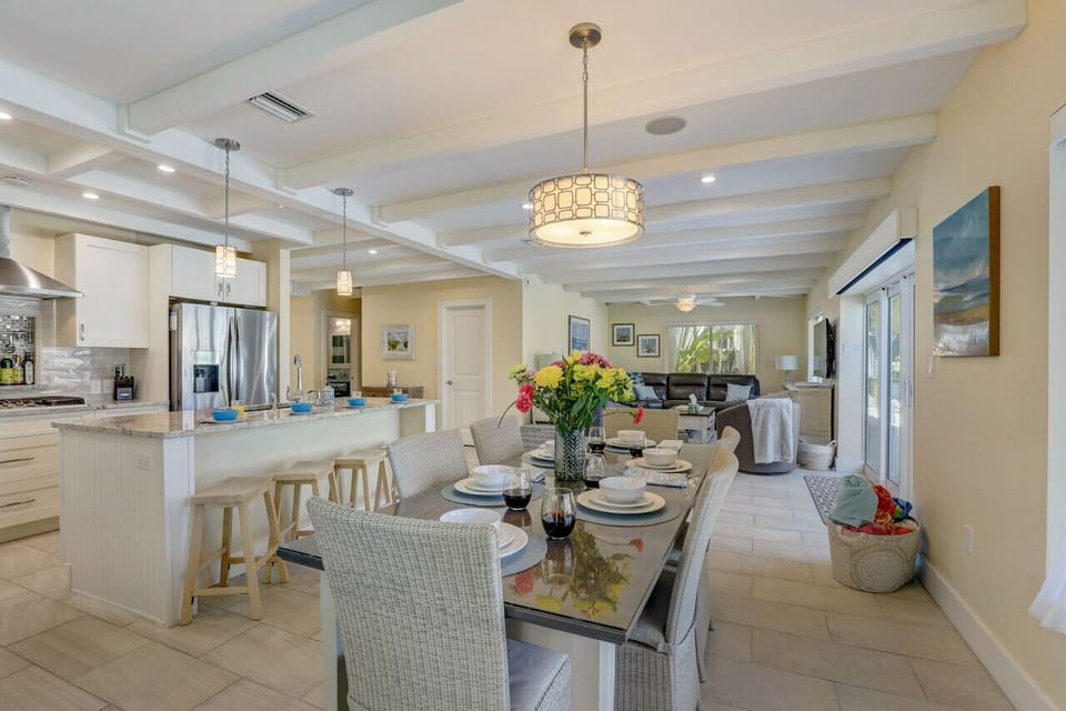 Dining Room table seating Plus breakfast bar