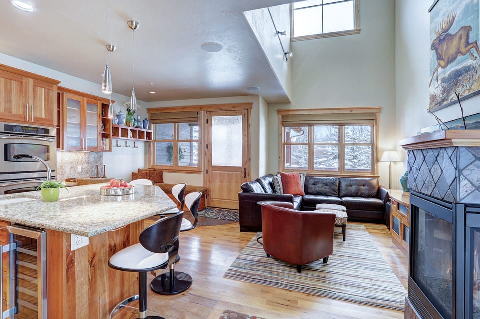 Living Area - Placer Ridge Lookout - Breckenridge Vacation Rental