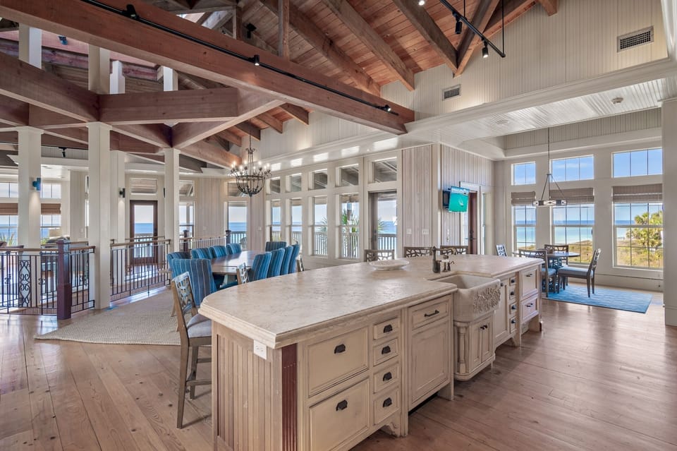 A Wave From It All - Blue Mountain - Second Floor - Kitchen