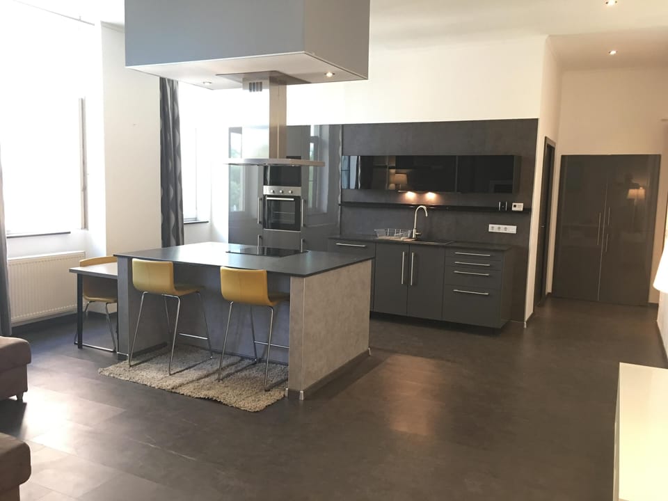 Plenty of room for cooking, relaxing and entertaining 