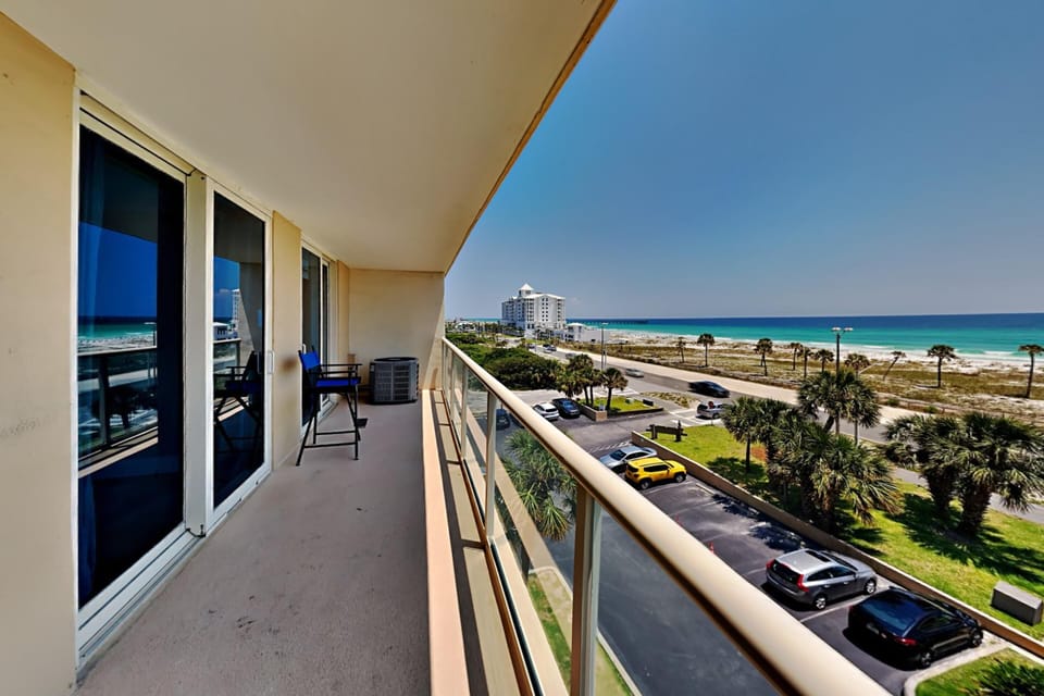Furnished Balcony - Gulf Views