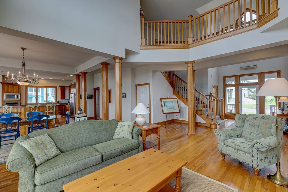 Living Area - Entry Level