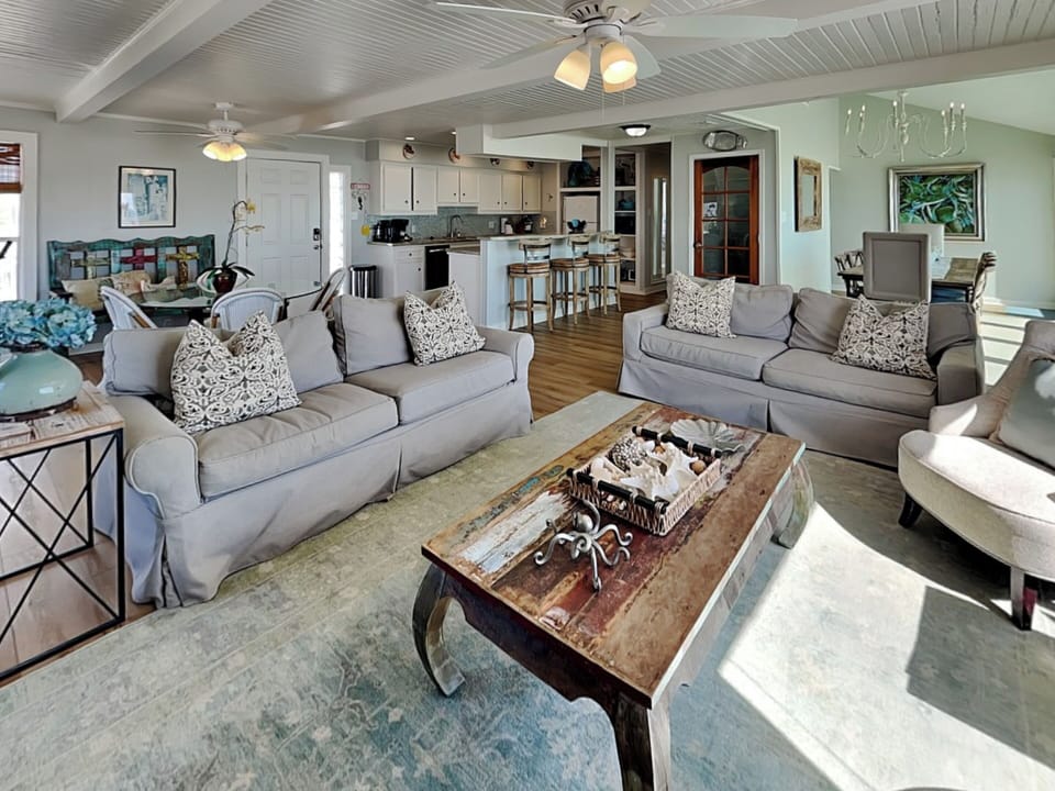 Living Room - Queen Sleeper Sofa - Second Floor