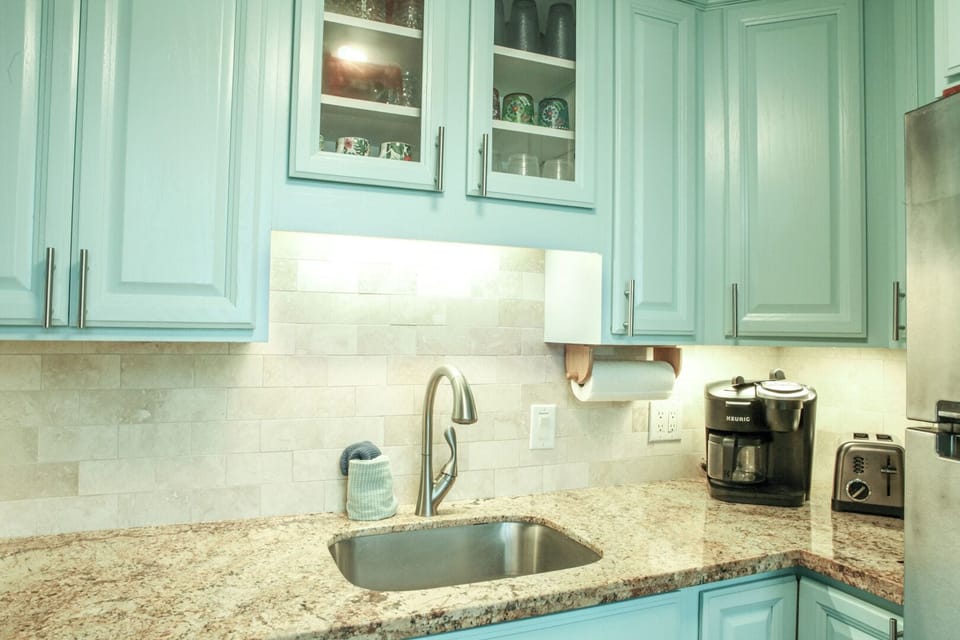 Kihei Sands B9 Kitchen - Everything you need in your kitchen for your perfect vacation.