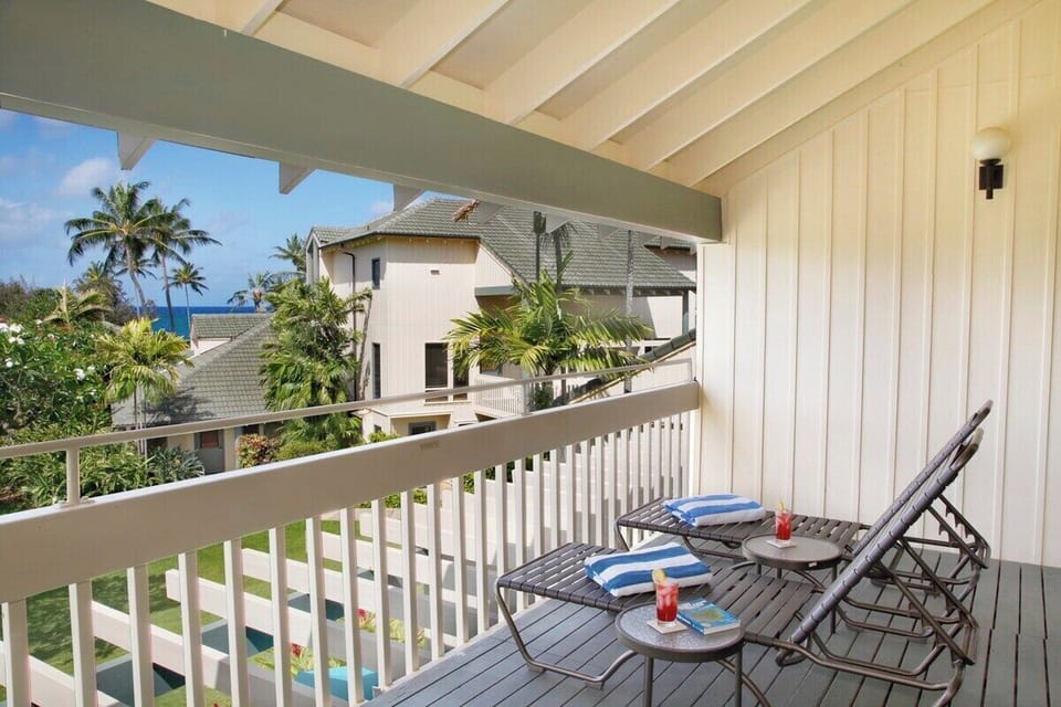 Lanai Second Floor - Manualoha 205