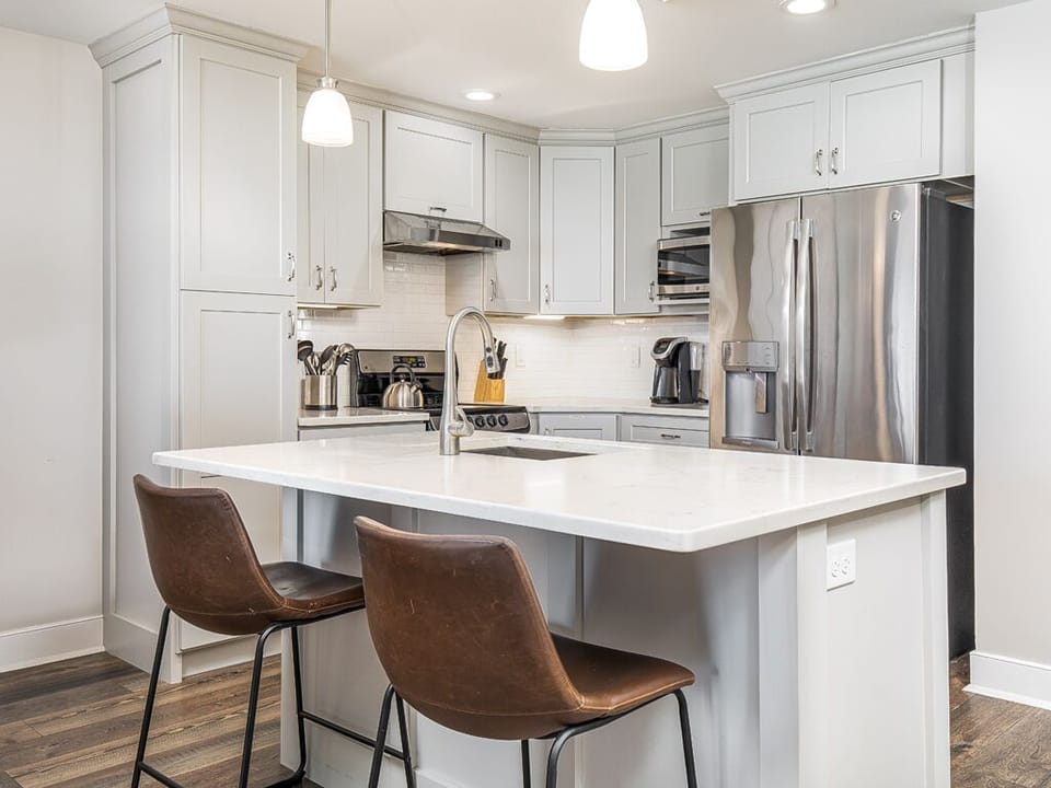 Breakfast Bar Seating