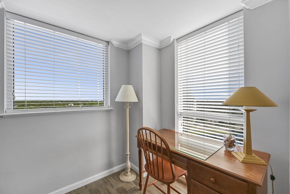 Desk Area
