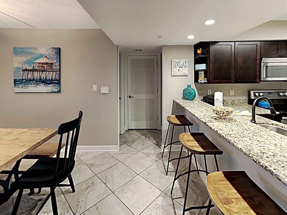 Breakfast Bar