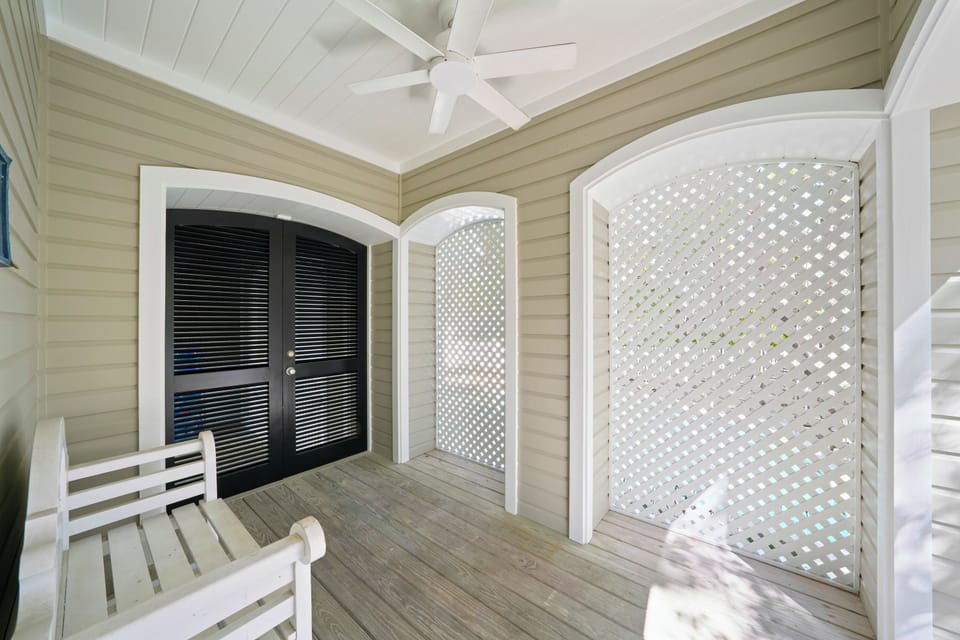 COVERED ENTRANCE TO SECRET GARDEN W/BENCH SEATING
