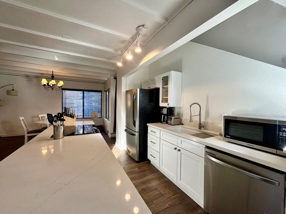 Newly remodeled kitchen - Newly remodeled kitchen