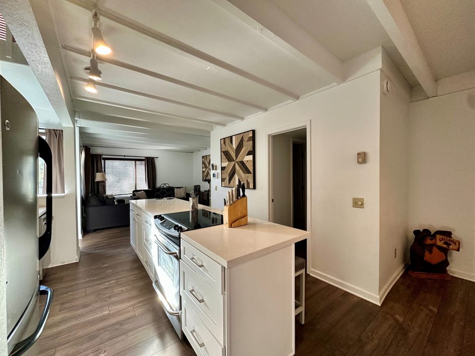 Newly remodeled kitchen - Newly remodeled kitchen