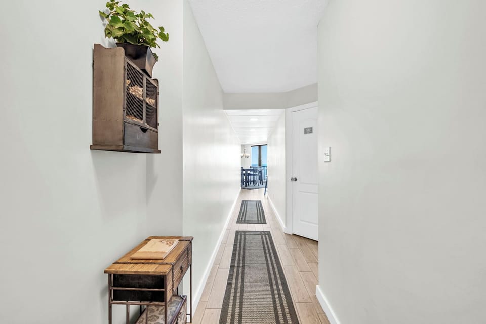 Entry way