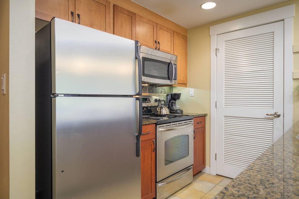 Enjoy the stainless steel appliances