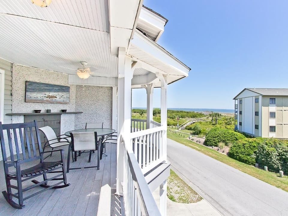 Furnished balcony off living area-3rd Floor