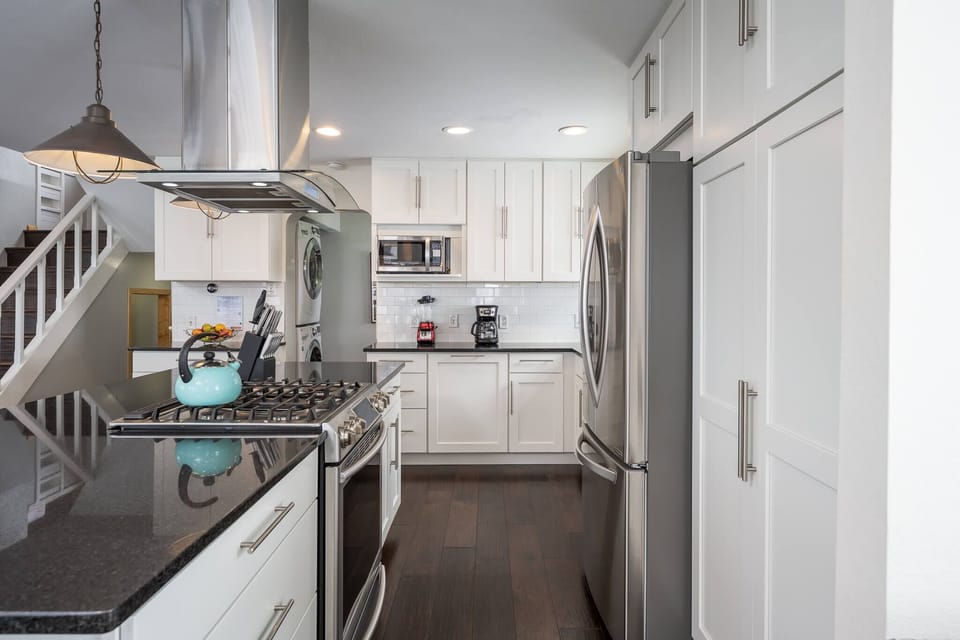 Modern updated kitchen for the chef in your group