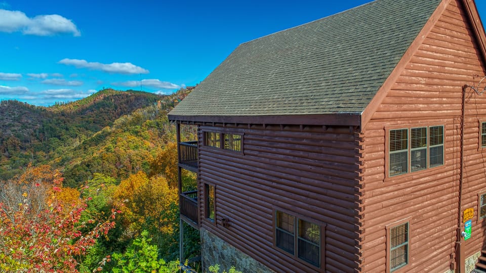 Awesome Views - Different angle of the cabin