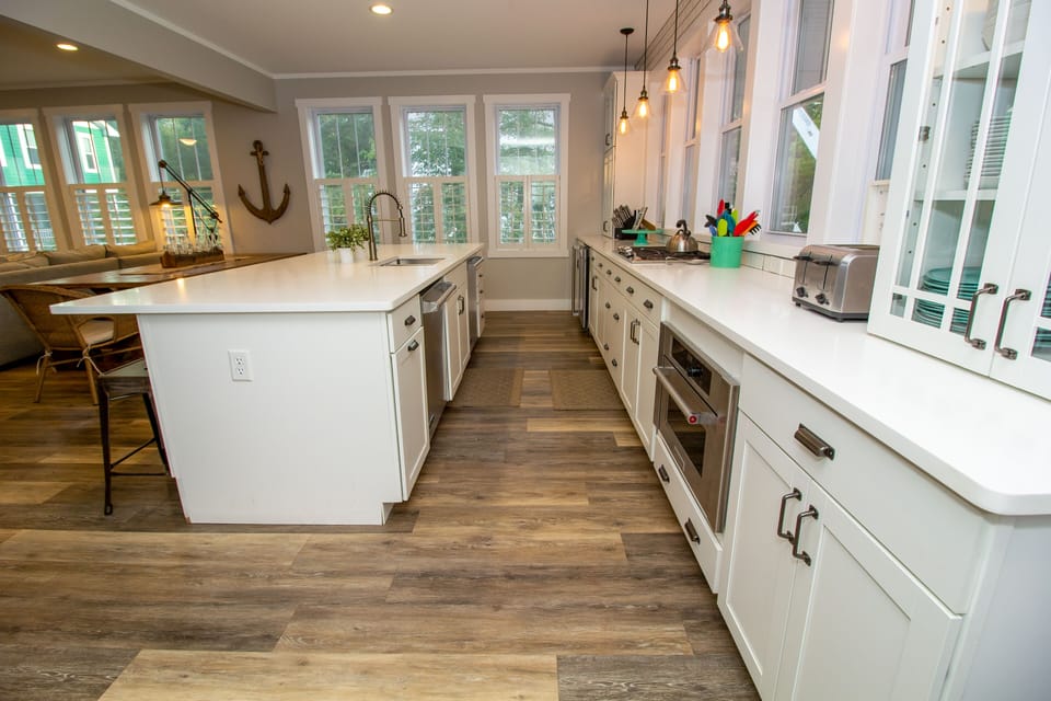 Main Level | Kitchen