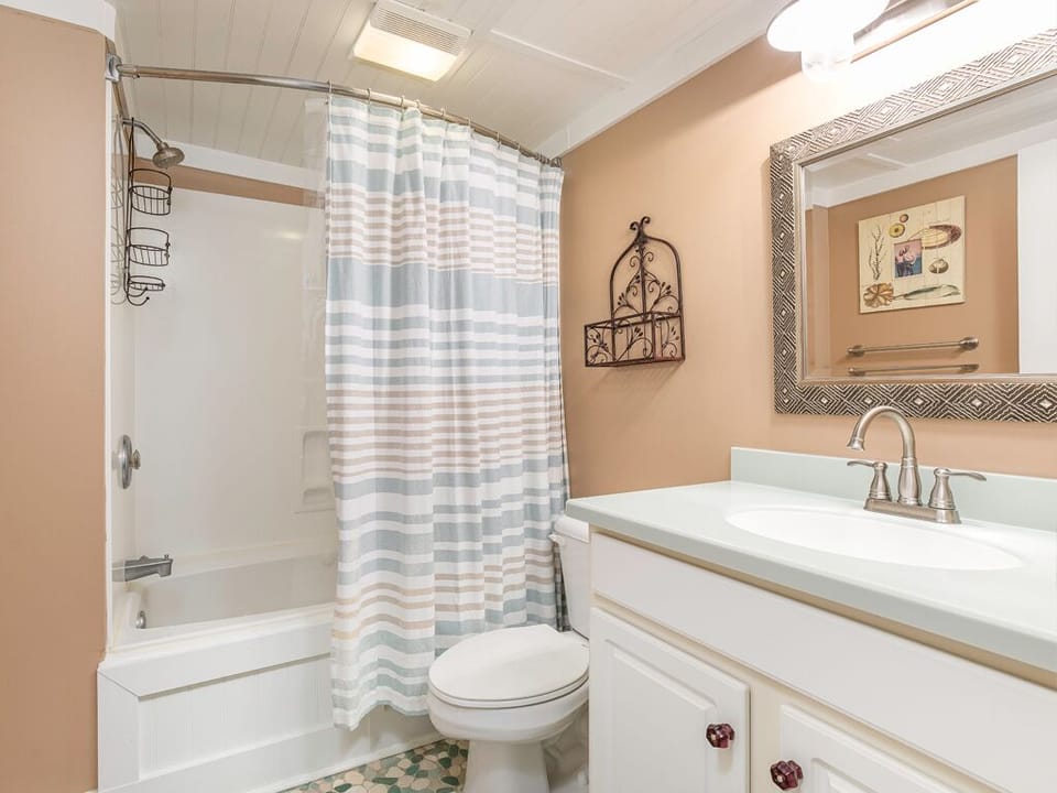 Primary Bathroom with Tub and Shower Combination
