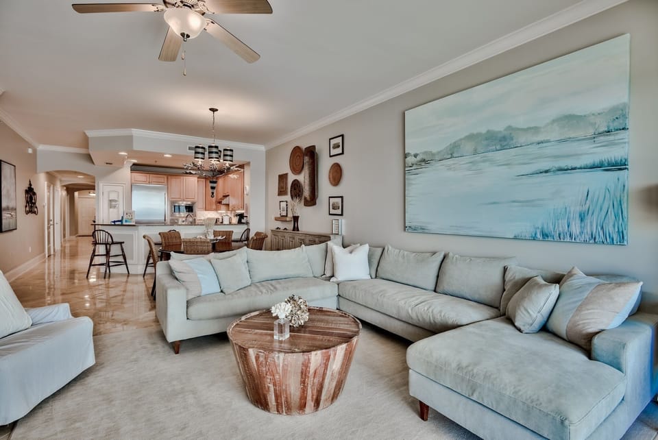 Living room and dining area of C403