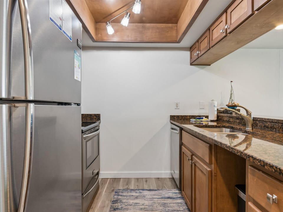 Fully Equipped Kitchen - Stainless Steel Appliances - First Floor