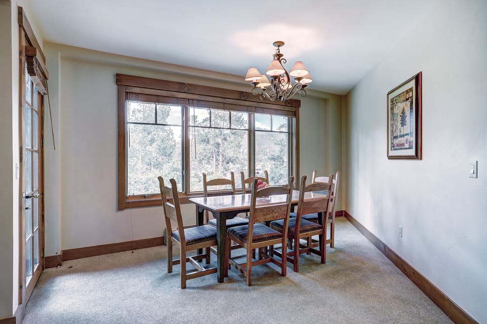 Dining Area - Mountain Thunder Lodge 1209 - Breckenridge Vacation Rental