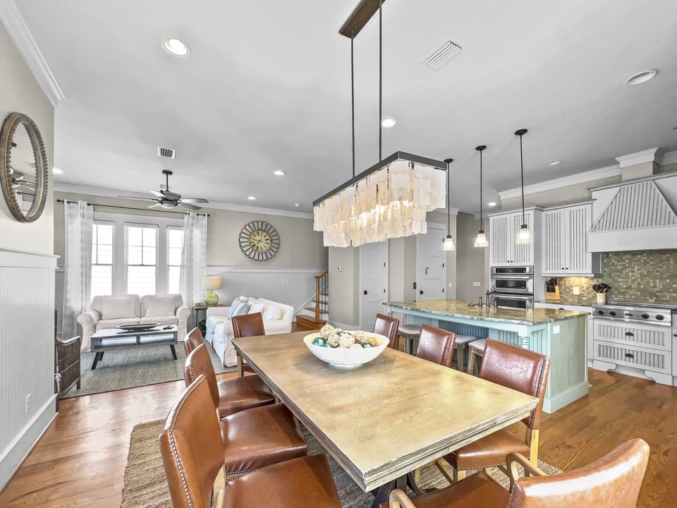 2nd Floor | Kitchen & Dining Area