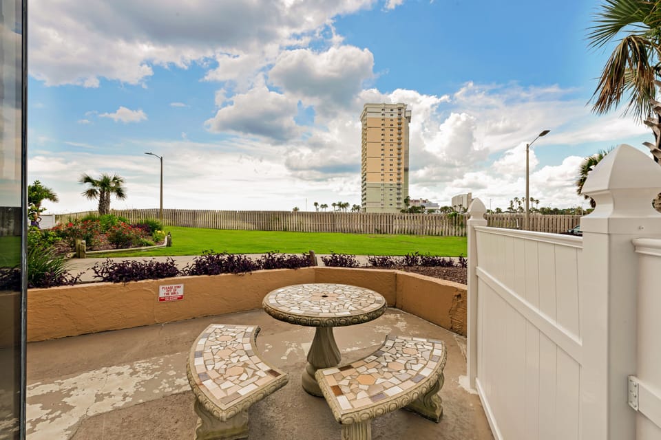 Terrace/patio