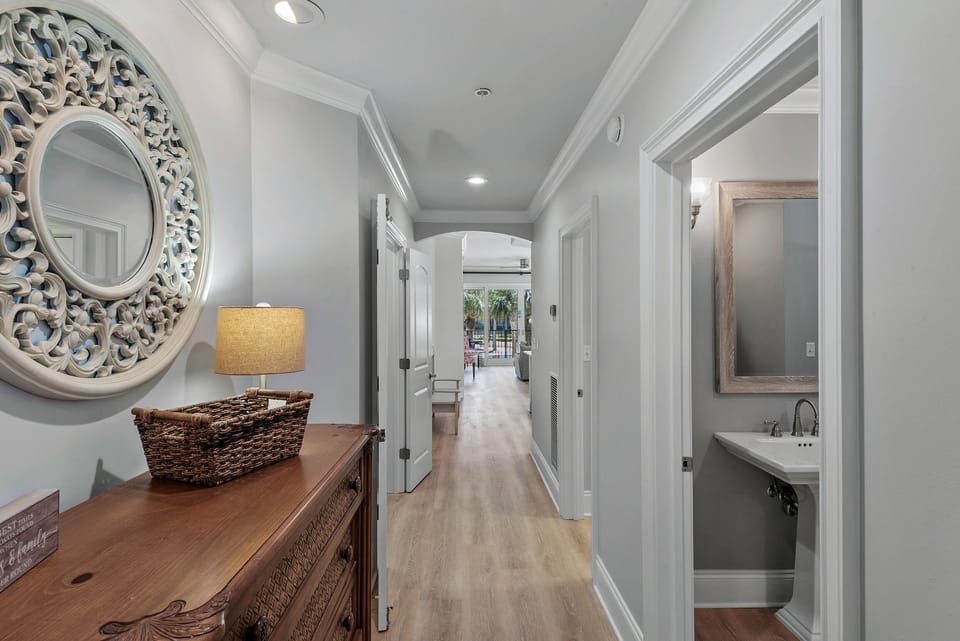 Welcome to Adagio F205