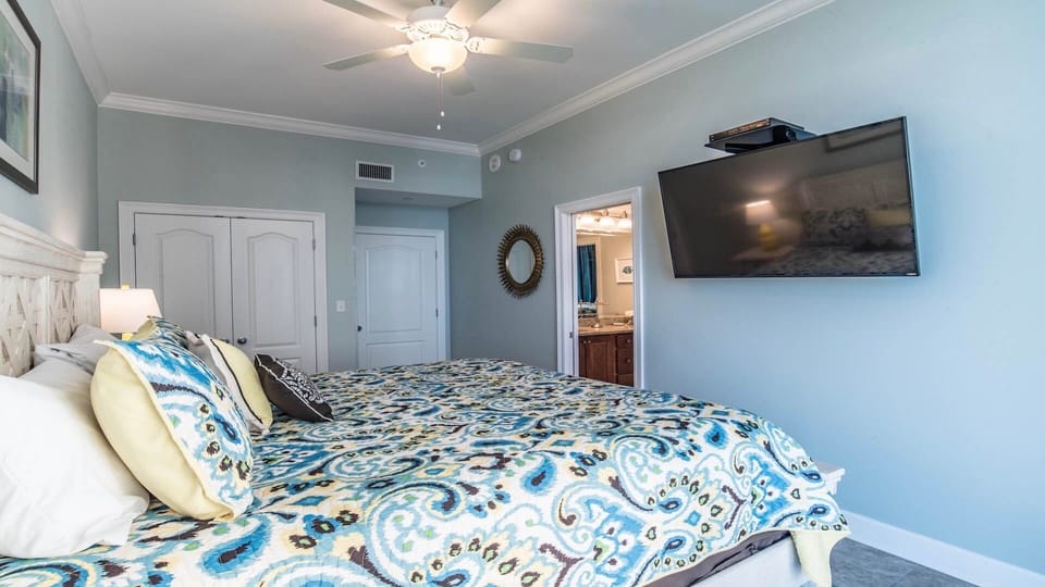 Phoenix Gulf Shores 601 4th bedroom