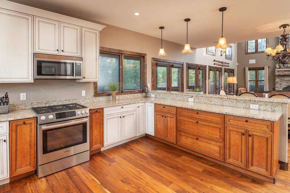Perfect modern kitchen for the chef in your group
