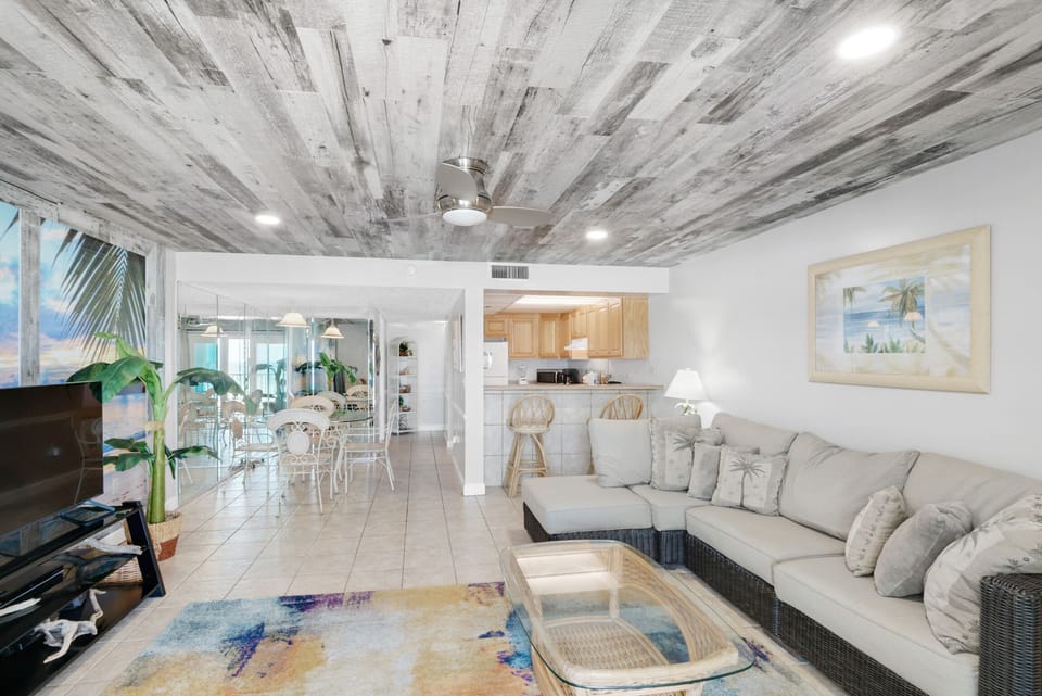 Living room to kitchen view
