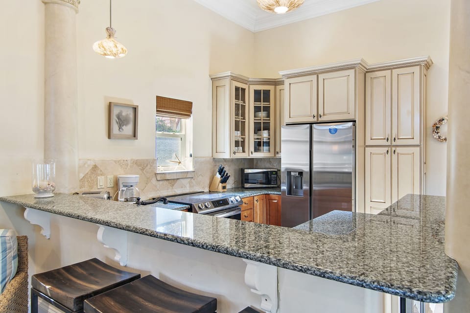 Gulf Jewel - Blue Mountain - First Floor - Kitchen