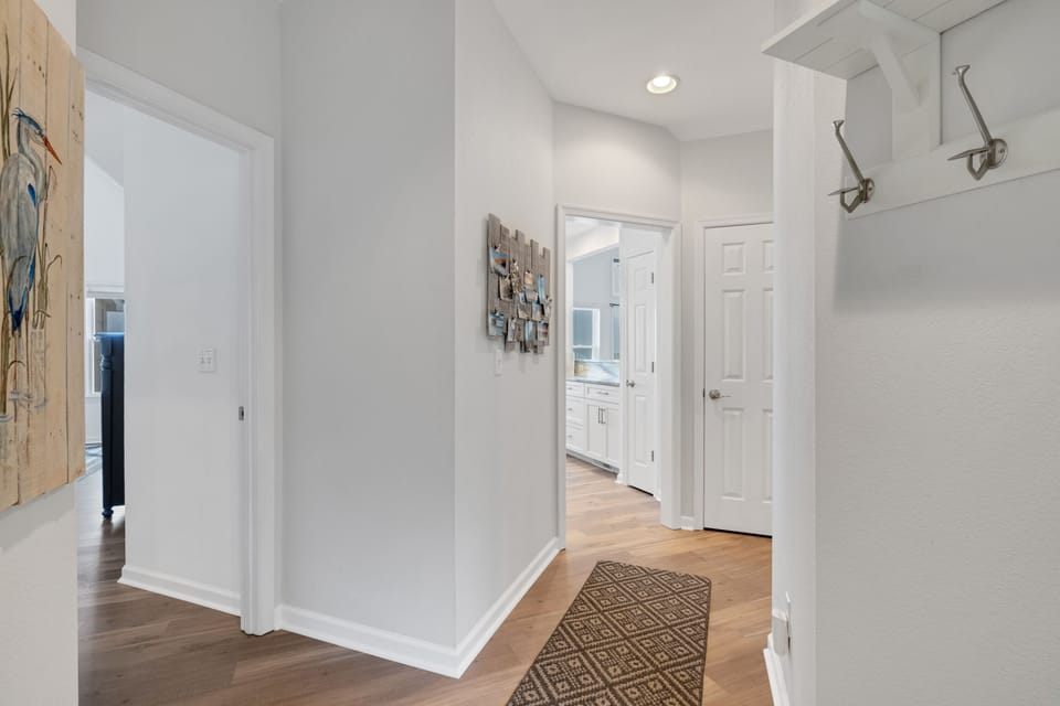 Hall - Entry Level